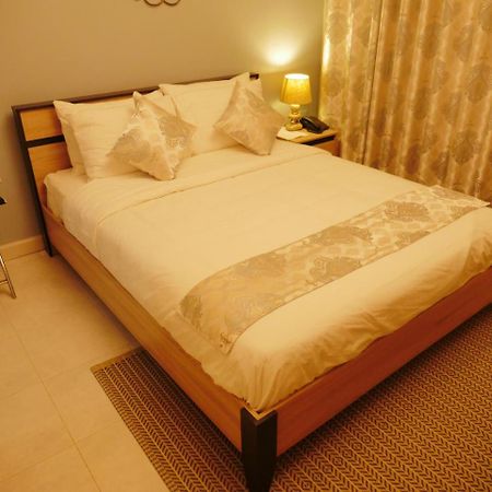 מלון קמפאלה Ivory Castle Limited מראה חיצוני תמונה