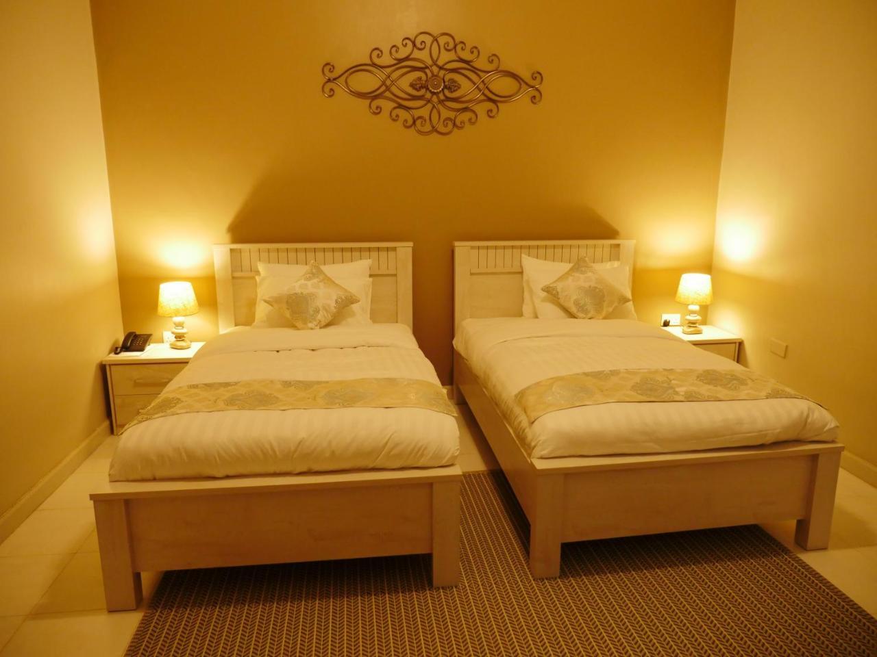 מלון קמפאלה Ivory Castle Limited מראה חיצוני תמונה